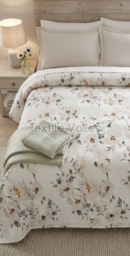 Пике вафла за малка спалня 200/240 см