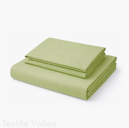 Комплект долен чаршаф с калъфки в различни варианти