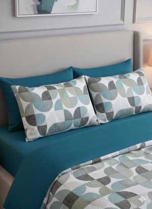 Спален комплект с плик 200/220 см и долен чаршаф с ластик 164/200/20 см