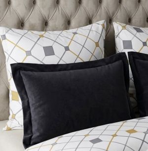 Спален комплект с два плика и чаршаф с ластик